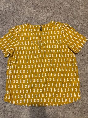 Stetson Mustard Yellow Short-Sleeve Printed Blouse